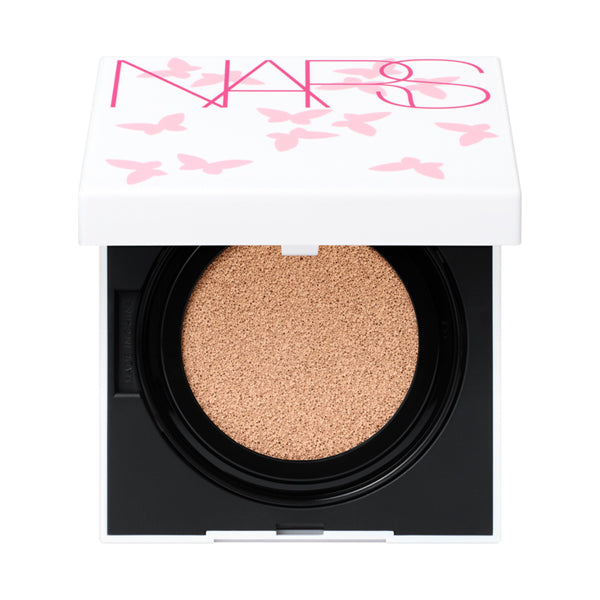 Natural Radiant Longwear Cushion Foundation Case 04056