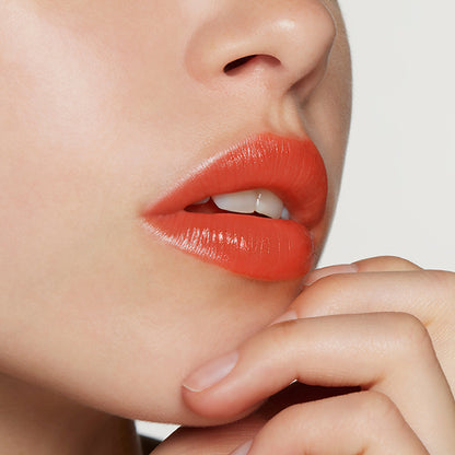 Gucci Rouge à Lèvres Voiles, 302 Agatha Orange, 3.5g, Sheer and delicate finish
