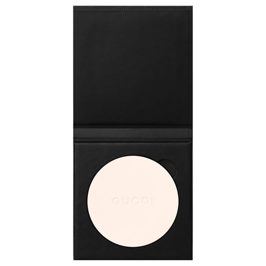 Gucci Poudre de Beauté Matte Naturel Refill (10g) with a light, floral scent