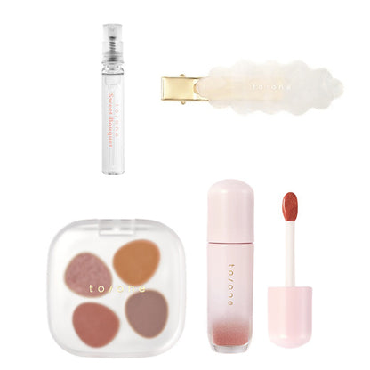 to/one Special Makeup Kit