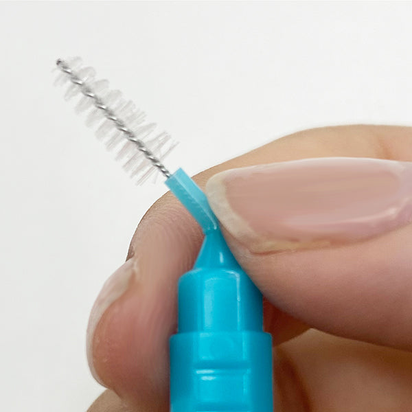 EBIS Daily Interdental Brush with Cap (M), 20 Pieces
