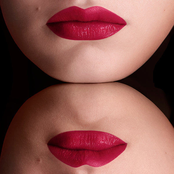 Burberry Kiss Satin, 103 BOLD CHERRY, 3.3g
