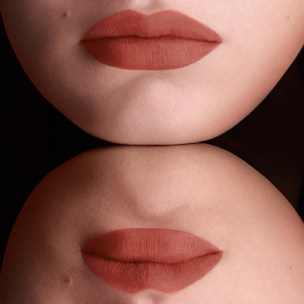 Burberry Kiss Liquid Matte, 81 Rich Caramel, 6ml