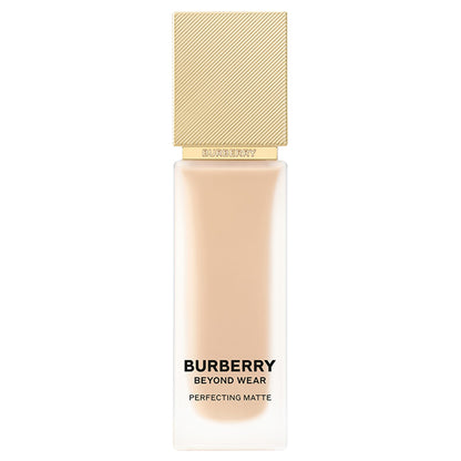 Burberry Beyond Wear Perfecting Matte, 30 Light Neutral, 30ml, Smooth and comfortable to wear