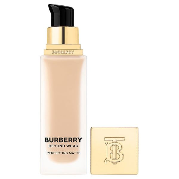 Burberry Beyond Wear Perfecting Matte, 30ml (30 LIGHT NEUTRAL)