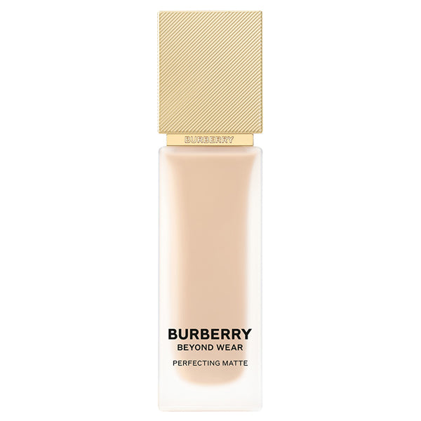 Burberry Beyond Wear Perfecting Matte, 20 Fair Neutral, 30ml, Smooth and comfortable to wear