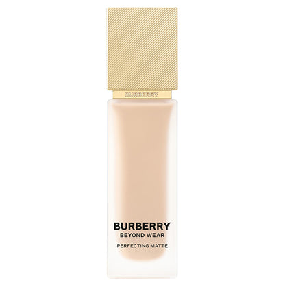 Burberry Beyond Wear Perfecting Matte, 20 Fair Neutral, 30ml, Smooth and comfortable to wear