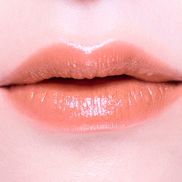 THREE Dream On Alluring Lipstick (07 Almond Tea)