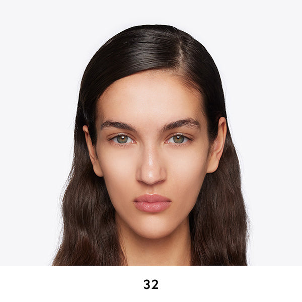 GUCCI BEAUTY Gucci Glow Skin Tint (32), 40ml