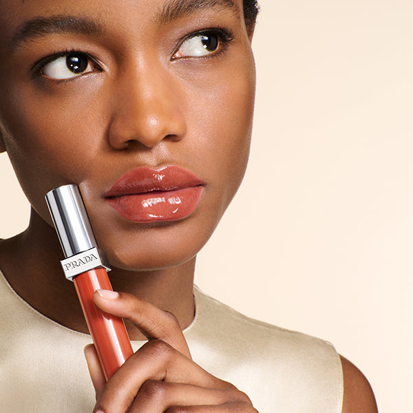 Prada Beauty Reflection Liquid Balm Gloss (B210 Brown Script)