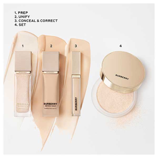 Burberry Beauty Beyond Wear Finishing & Smoothing Loose Powder (01 Bloom), 18g