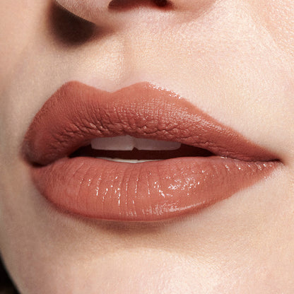 M. A. C Lustreglass Sheer-Shine Lipstick (Signature Move)
