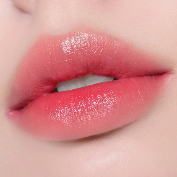M. A. C Lustreglass Sheer-Shine Lipstick (Frenda)