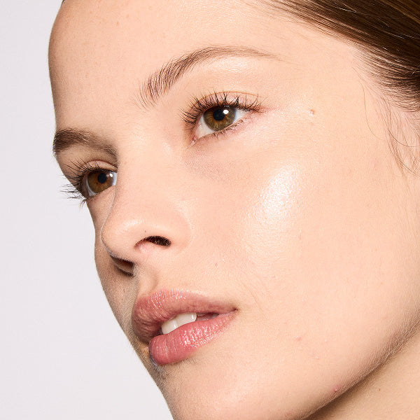 MAC Glow Play Bouncy Highlighter (Sky Kiss), 7.5g