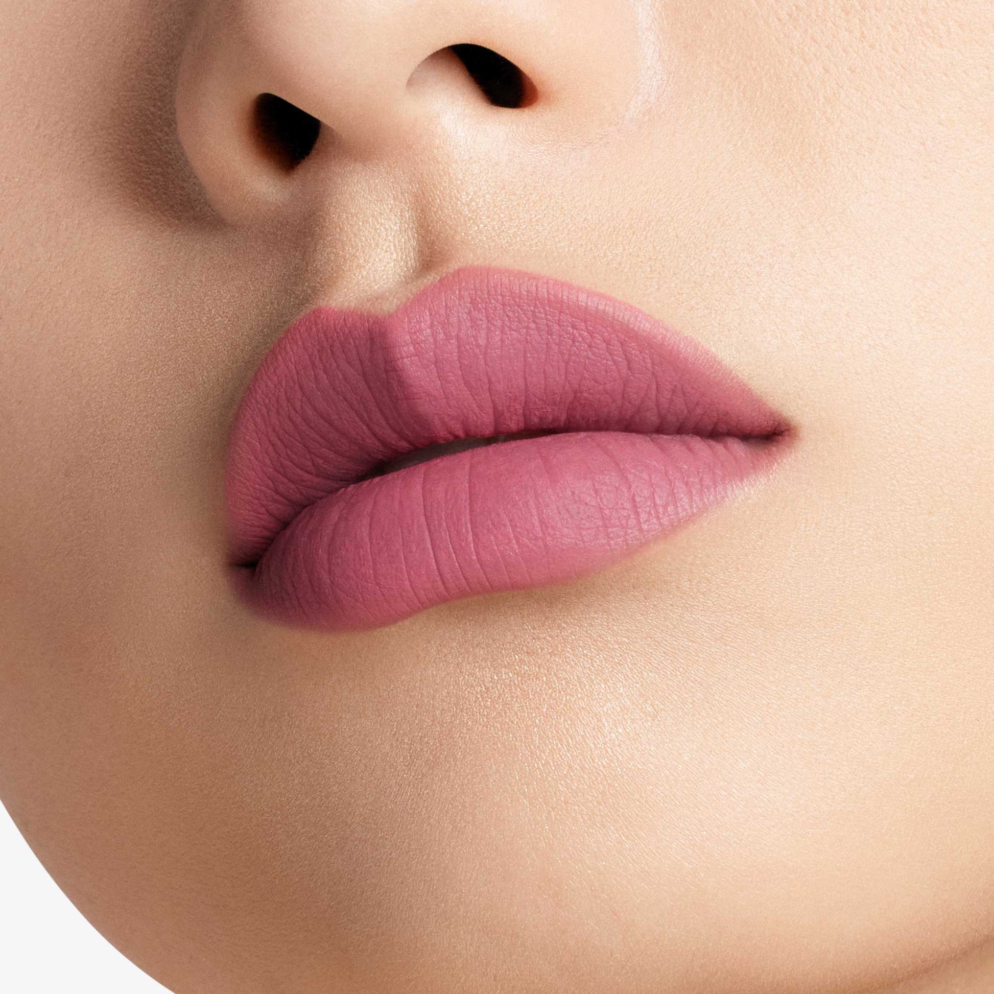 Tom Ford Beauty Runway Liquid Lip Color Petal Stay (03 Casablanca), 6ml
