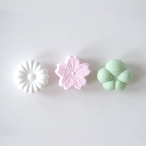 Oise-san Bath Shinka Bath Cube, 30g x 2, 20g x 1